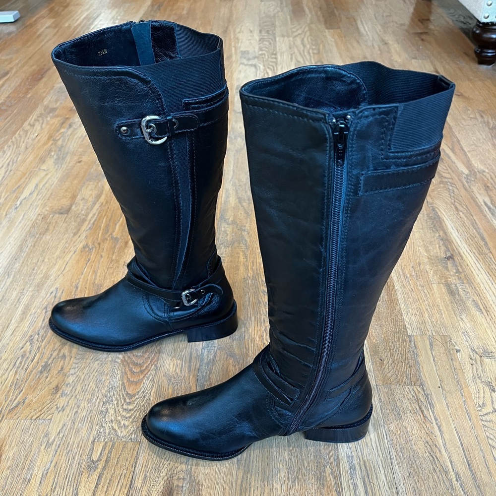 Vaneli leather mid-calf flat riding boots, black, size 7.5